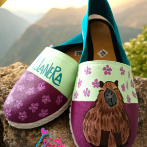 Alpargata capibara sonriente