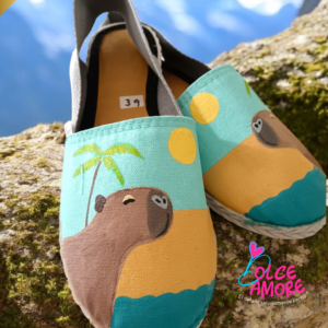 Alpargata capibara feliz